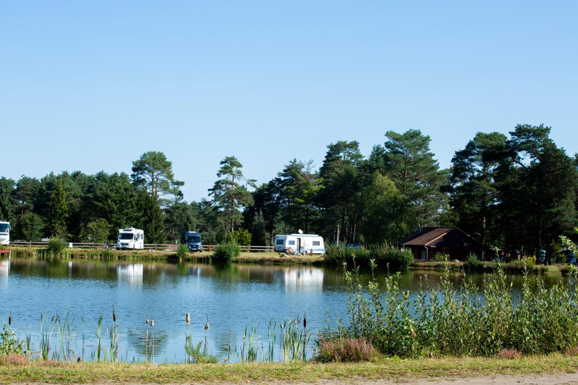 Naturcamping Lueneburger Heide - Chalets & Tiny Haeuser 졸타우 외부 사진