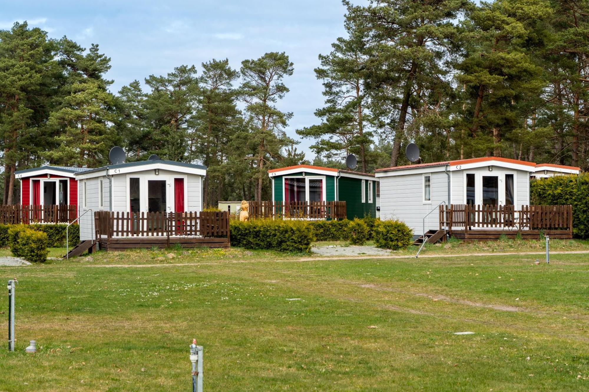 Naturcamping Lueneburger Heide - Chalets & Tiny Haeuser 졸타우 외부 사진