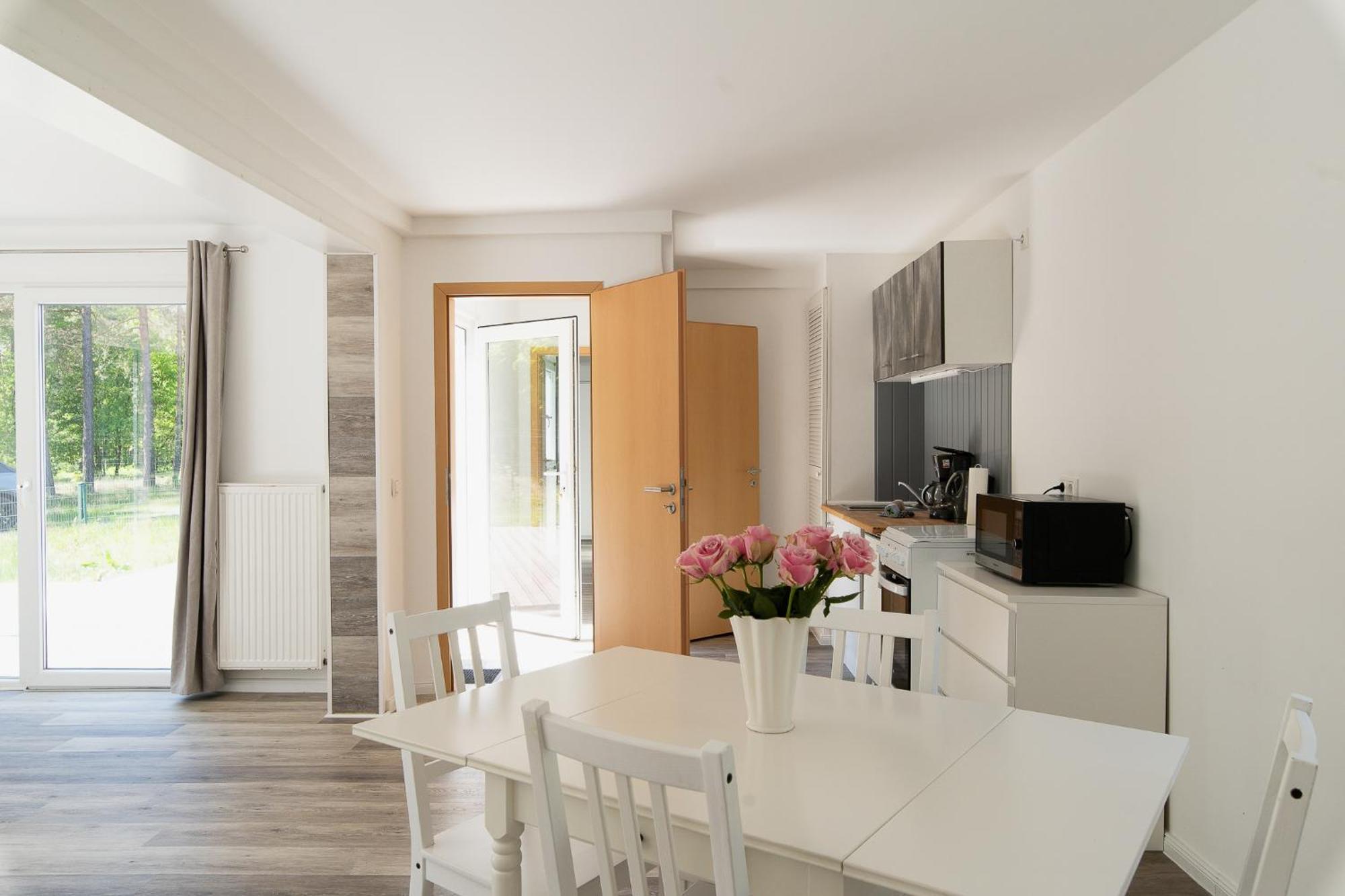 Naturcamping Lueneburger Heide - Chalets & Tiny Haeuser 졸타우 외부 사진
